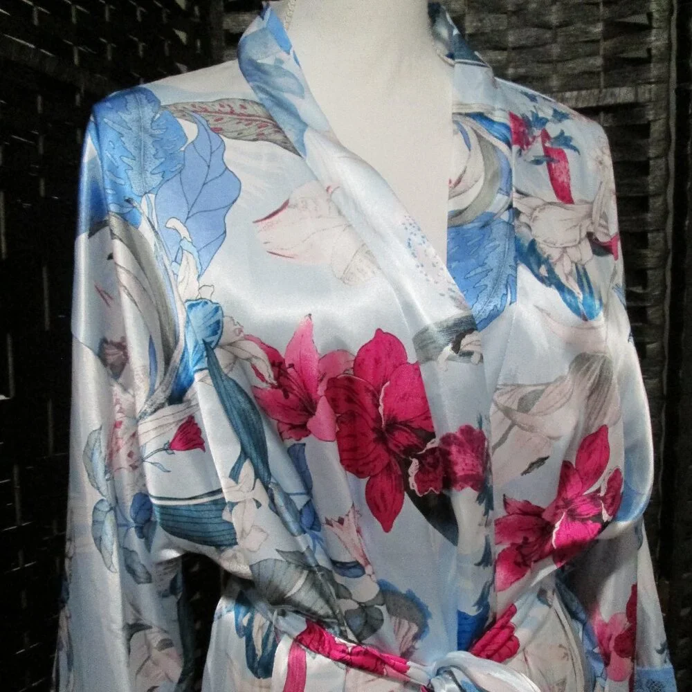 Linea Donatella Ayanna Satin Lace-Trim Robe Blue Floral NWT Sz L/XL - Picture 5 of 7
